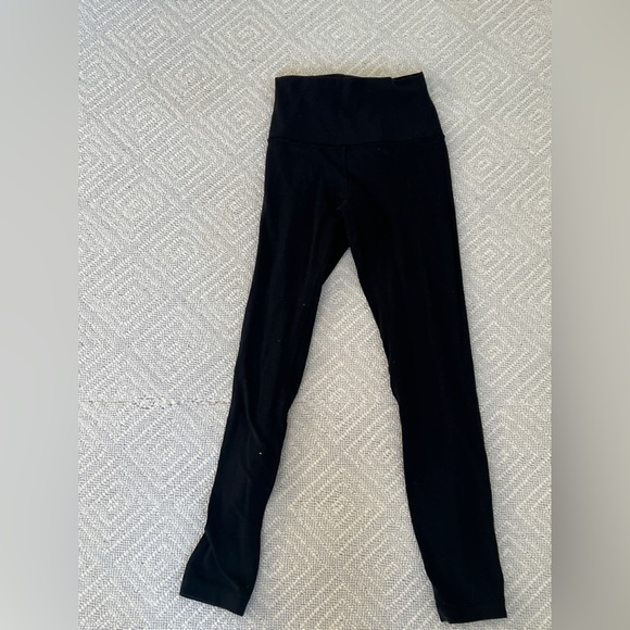 Used like new lily lemon black leggings. Size 2. Fit really nicely!!! - Picture 2 of 2